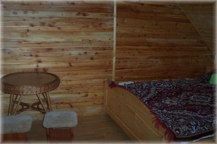 Boykivskiy Dvir Hotel Yasenitsa Zamkova ภายนอก รูปภาพ